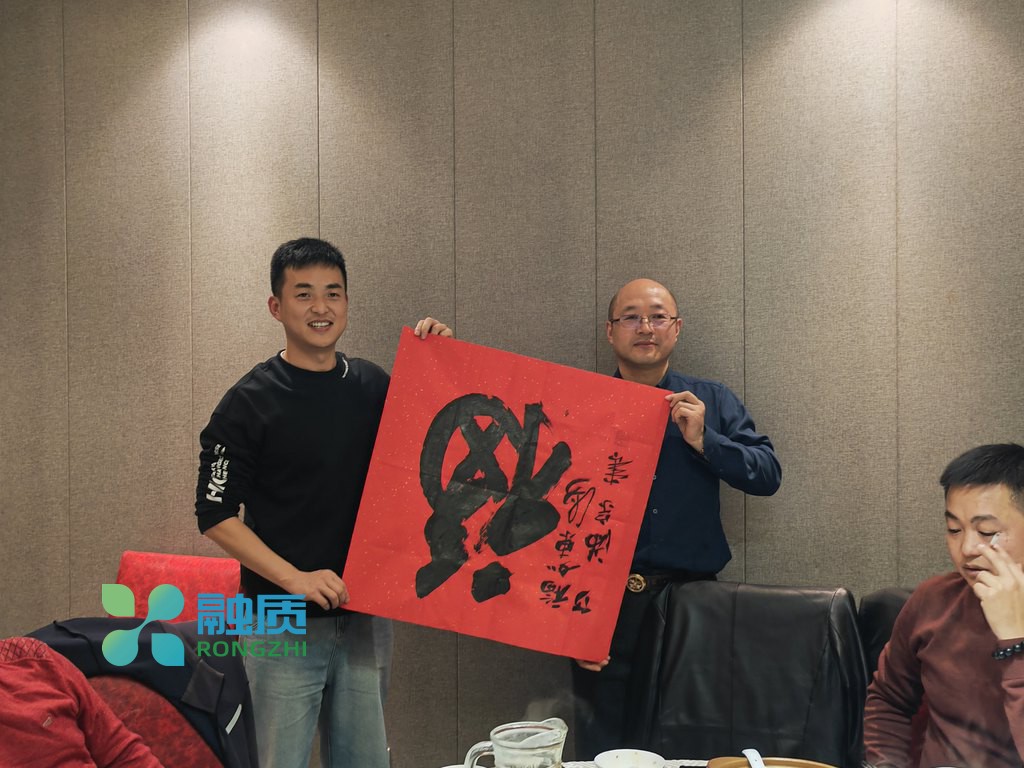 AI办公培训如何优化企业区块链应用