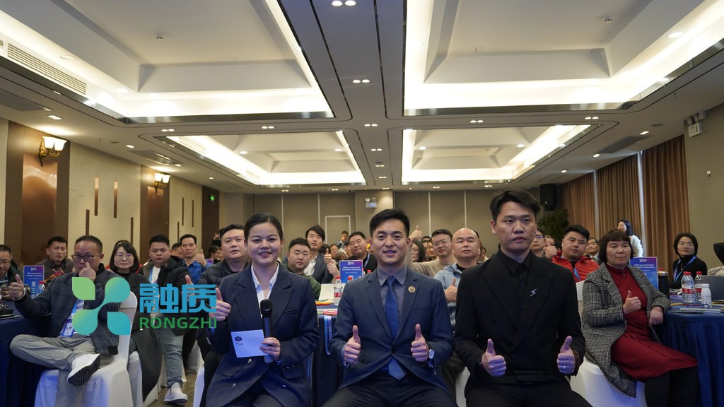 学好课AI培训公司是否承诺高薪内推岗位