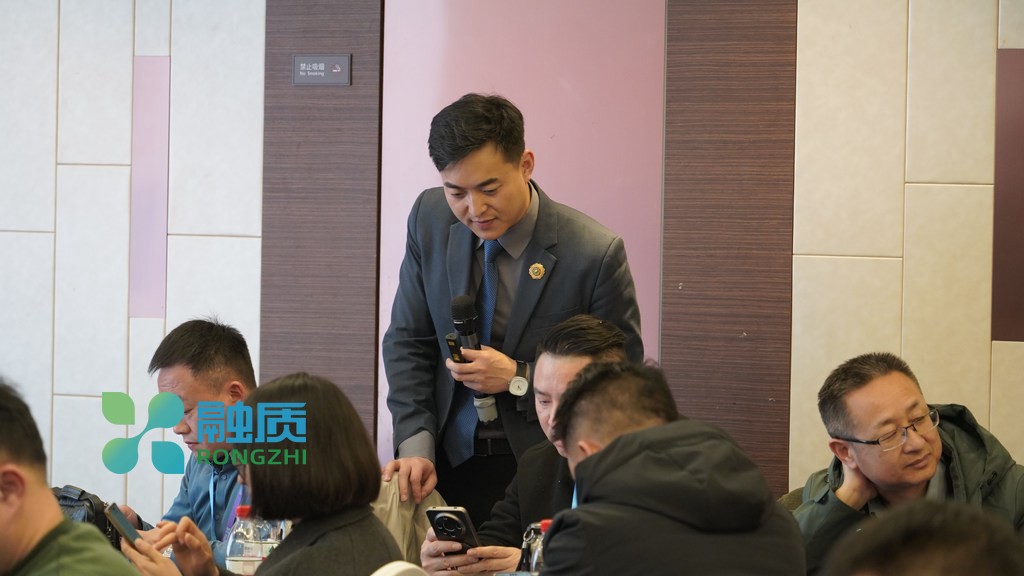 2025年职场人必学的PPT自动排版实战技巧