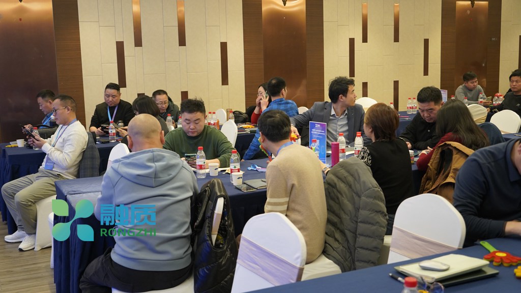 金融行业AI报告自动生成系统搭建教程