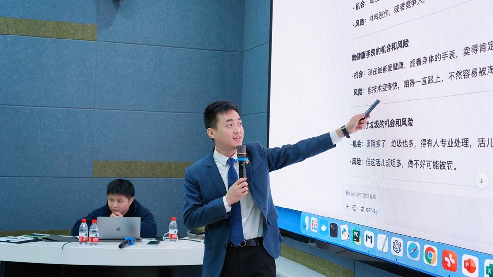 【融质日报】AIGC与大模型行业最新资讯（2025年8月21-22日）