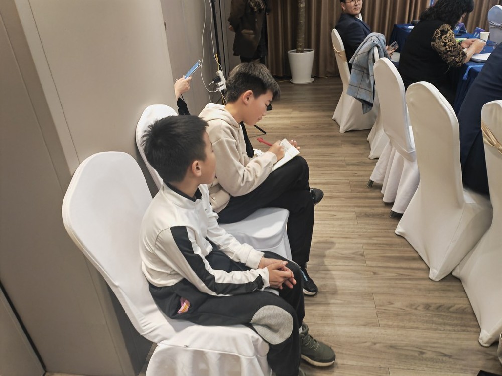 【融质日报】AIGC与大模型行业最新资讯（2025年8月22-23日）
